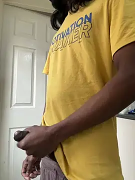 Snapshot of Oorgazmic chatting on 03-01-25, 09:40 Oorgazmic online show from 03-01-25, 09:40