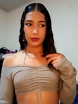 Lanna hott  online show from 02-10-25, 11:23