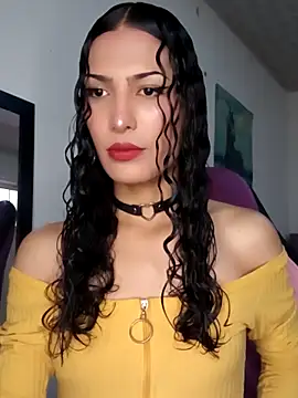 Lanna hott  online show from 02-18-26, 07:32