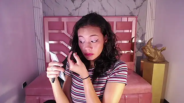 Snapshot of Tyna_ch chatting on 01-17-25, 04:26 Tyna ch online show from 01-17-25, 04:26