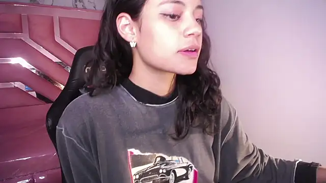 Snapshot of Tyna_ch chatting on 01-30-25, 07:37 Tyna ch online show from 01-30-25, 07:37
