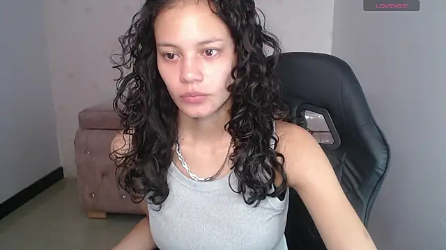 Snapshot of Tyna_ch chatting on 07-16-26, 07:09 Tyna ch online show from 07-16-26, 07:09