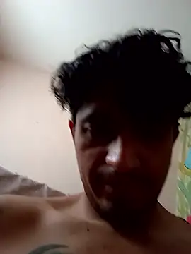 Snapshot of ale3J4a chatting on 03-13-26, 11:11 ale3J4a online show from 03-13-26, 11:11