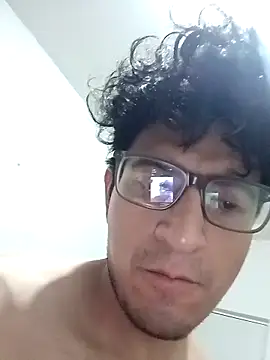 Snapshot of ale3J4a chatting on 03-29-26, 07:08 ale3J4a online show from 03-29-26, 07:08