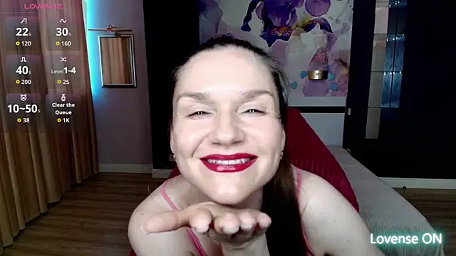 Snapshot of AriaGray chatting on 06-14-26, 08:27 AriaGray online show from 06-14-26, 08:27