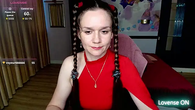 Snapshot of AriaGray chatting on 07-09-26, 02:37 AriaGray online show from 07-09-26, 02:37