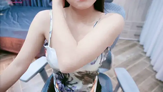 Snapshot of LY_26 chatting on 12-01-24, 07:47 LY 26 online show from 12-01-24, 07:47