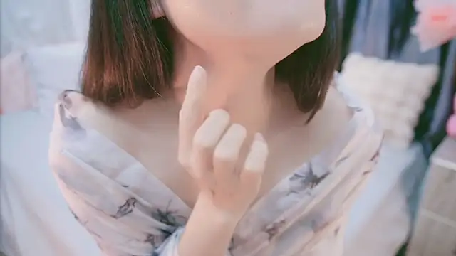 Snapshot of LY_26 chatting on 02-24-25, 02:26 LY 26 online show from 02-24-25, 02:26