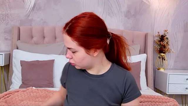 DeniseReese online show from 11-20-25, 02:56