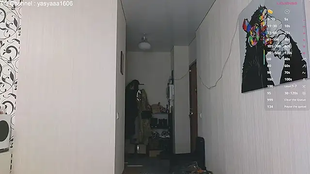 Snapshot of Yassyaaa chatting on 01-09-26, 04:37 Yassyaaa online show from 01-09-26, 04:37