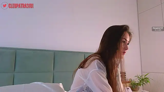 Cleopatra3101 online show from 11-18-25, 09:47