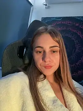 Snapshot of GraceTorrez chatting on 12-14-24, 10:56 GraceTorrez online show from 12-14-24, 10:56