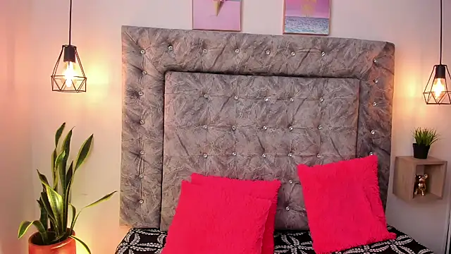 Snapshot of sweet_abby1 chatting on 03-10-25, 02:37 sweet abby1 online show from 03-10-25, 02:37