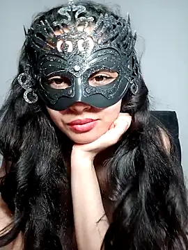 Snapshot of meral21 chatting on 03-22-25, 10:15 meral21 online show from 03-22-25, 10:15