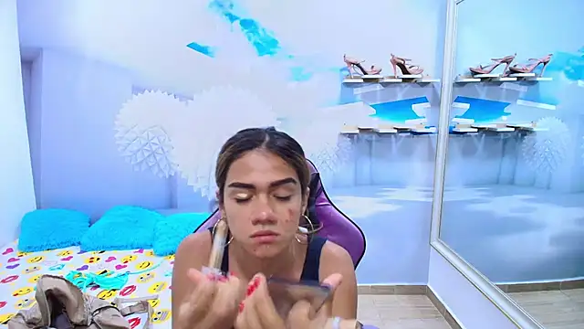 DEMI LEED online show from 04-04-26, 12:24