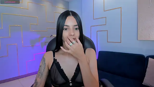 HannahJamesX online show from 02-08-25, 12:49