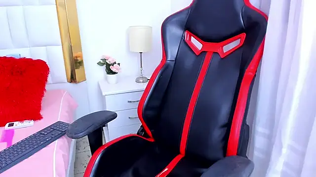 MadelineJackson online show from 03-15-25, 04:35