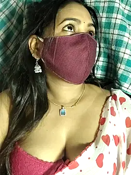 Snapshot of Monalisha_G chatting on 06-10-26, 12:04 Monalisha G online show from 06-10-26, 12:04