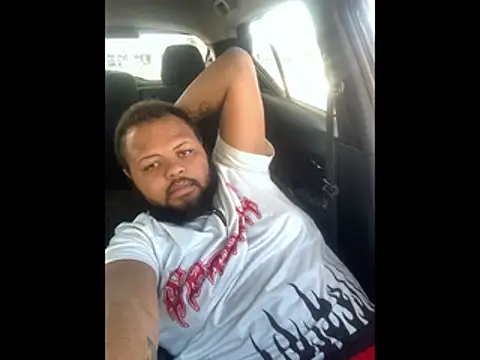 Snapshot of papijusto chatting on 01-12-26, 08:47 papijusto online show from 01-12-26, 08:47