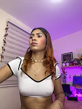 Snapshot of soy_sarah_ chatting on 02-20-25, 06:13 soy sarah online show from 02-20-25, 06:13