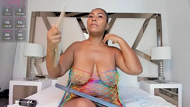 OliviaBurning online show from 02-14-25, 11:31