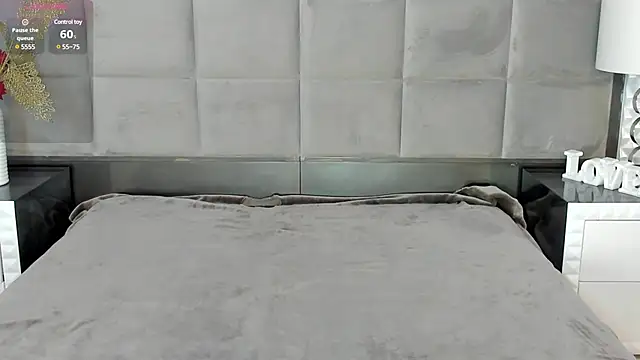 OliviaBurning online show from 03-18-25, 07:31