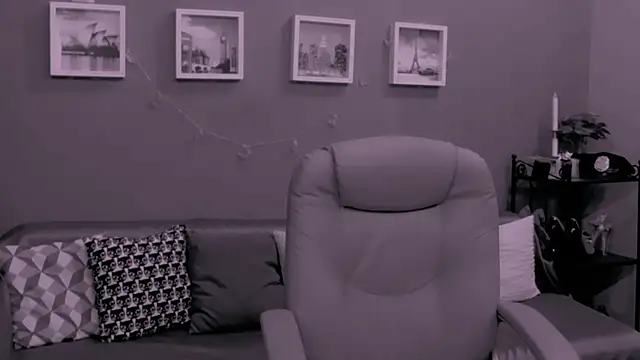 ChantalLion online show from 12-15-24, 11:12