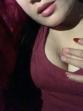 Snapshot of Zeni_fer chatting on 02-01-25, 09:32 Zeni fer online show from 02-01-25, 09:32