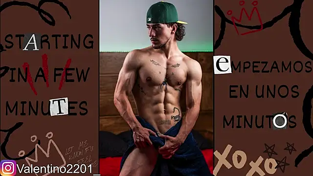 Snapshot of Valentino_Xander chatting on 07-27-26, 01:45 Valentino Xander online show from 07-27-26, 01:45