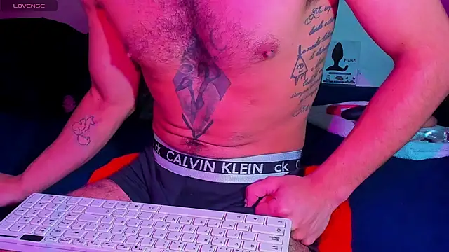 Piggy Eddy online show from 02-21-26, 01:39