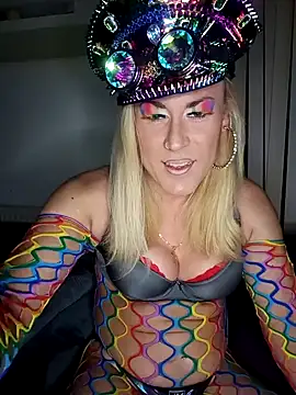 Connie Pepper online show from 02-23-25, 01:24