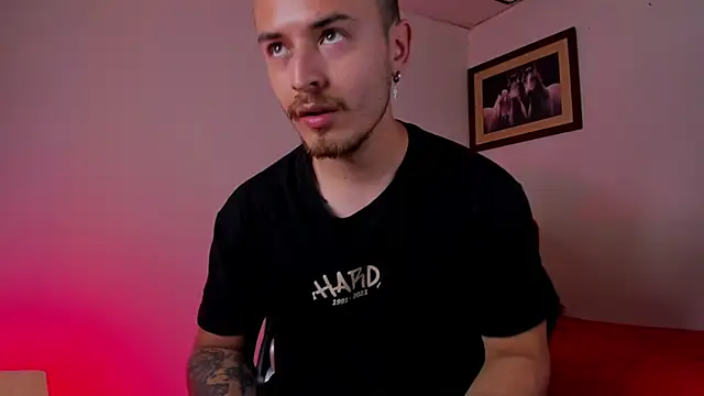 james connor2 online show from 02-08-25, 08:42