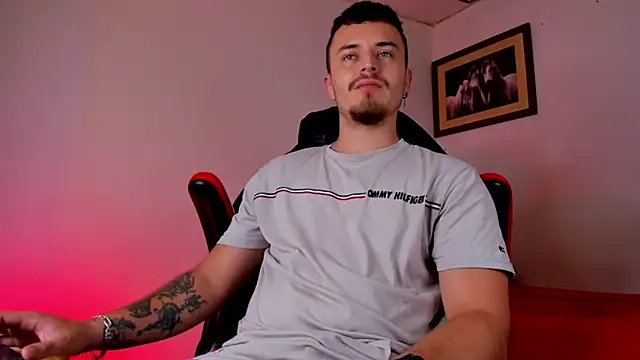 james connor2 online show from 02-12-25, 06:40