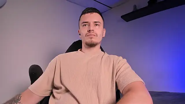 james connor2 online show from 04-10-26, 06:56