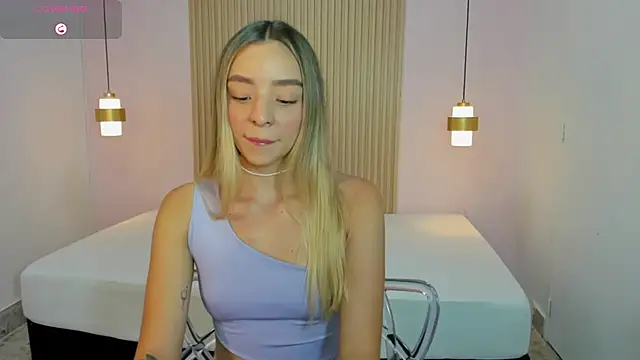 AliceRoss0 online show from 05-30-26, 09:34