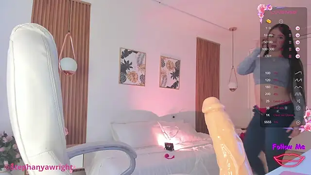 TiffanyWright online show from 01-23-25, 01:56