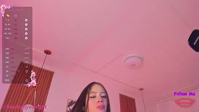TiffanyWright online show from 02-18-25, 03:54