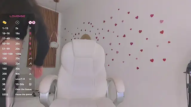 TiffanyWright online show from 03-26-26, 01:38