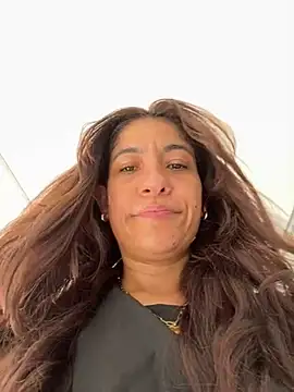 Snapshot of ValeriEvan chatting on 01-10-25, 03:06 ValeriEvan online show from 01-10-25, 03:06