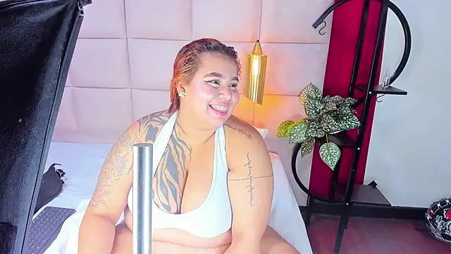 Amberluy online show from 02-05-26, 08:02