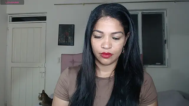 Snapshot of makennaa_ chatting on 04-30-26, 10:21 makennaa online show from 04-30-26, 10:21