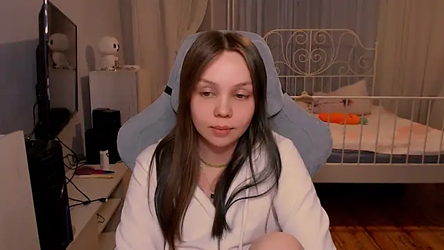 Vanessa tk online show from 02-17-25, 11:13