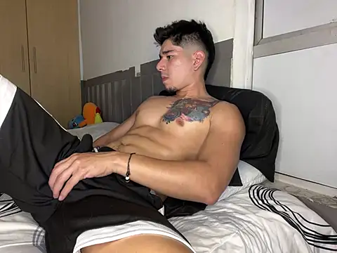 Snapshot of danielv_95 chatting on 01-19-25, 01:43 danielv 95 online show from 01-19-25, 01:43