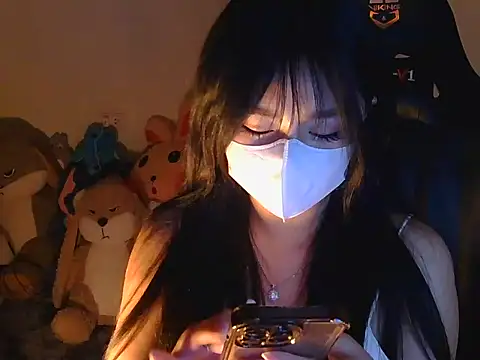 Snapshot of TimmyZi chatting on 02-19-25, 02:34 TimmyZi online show from 02-19-25, 02:34