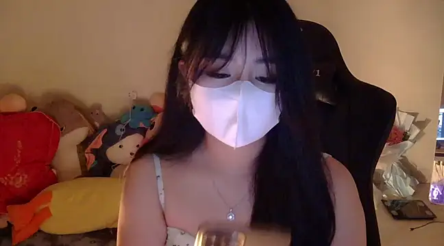 Snapshot of TimmyZi chatting on 03-15-25, 06:10 TimmyZi online show from 03-15-25, 06:10