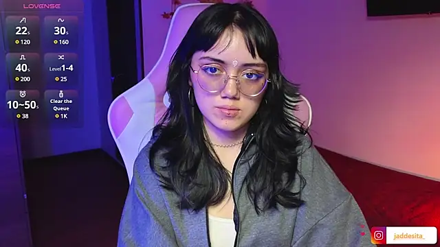 suzumi   online show from 12-20-24, 08:55