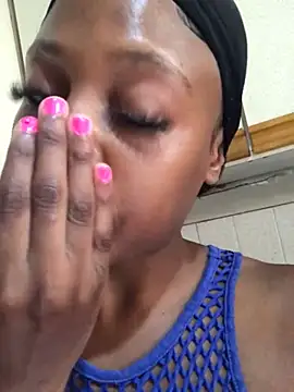 NAUGHTYSHALOTXX online show from 12-08-24, 07:47