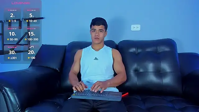 Rob saenz  online show from 03-19-25, 01:40