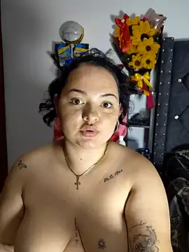 leoytessa 10 online show from 07-18-26, 04:00
