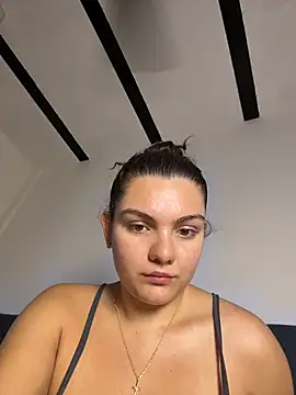 Snapshot of eva_y_marcelo chatting on 05-12-26, 11:40 eva y marcelo online show from 05-12-26, 11:40